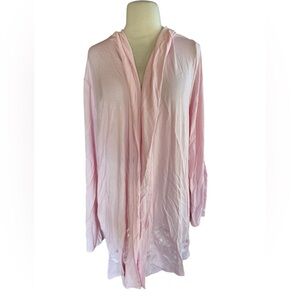 NWT Soft &‎ Cozy Hooded Robe with Hip Pockets